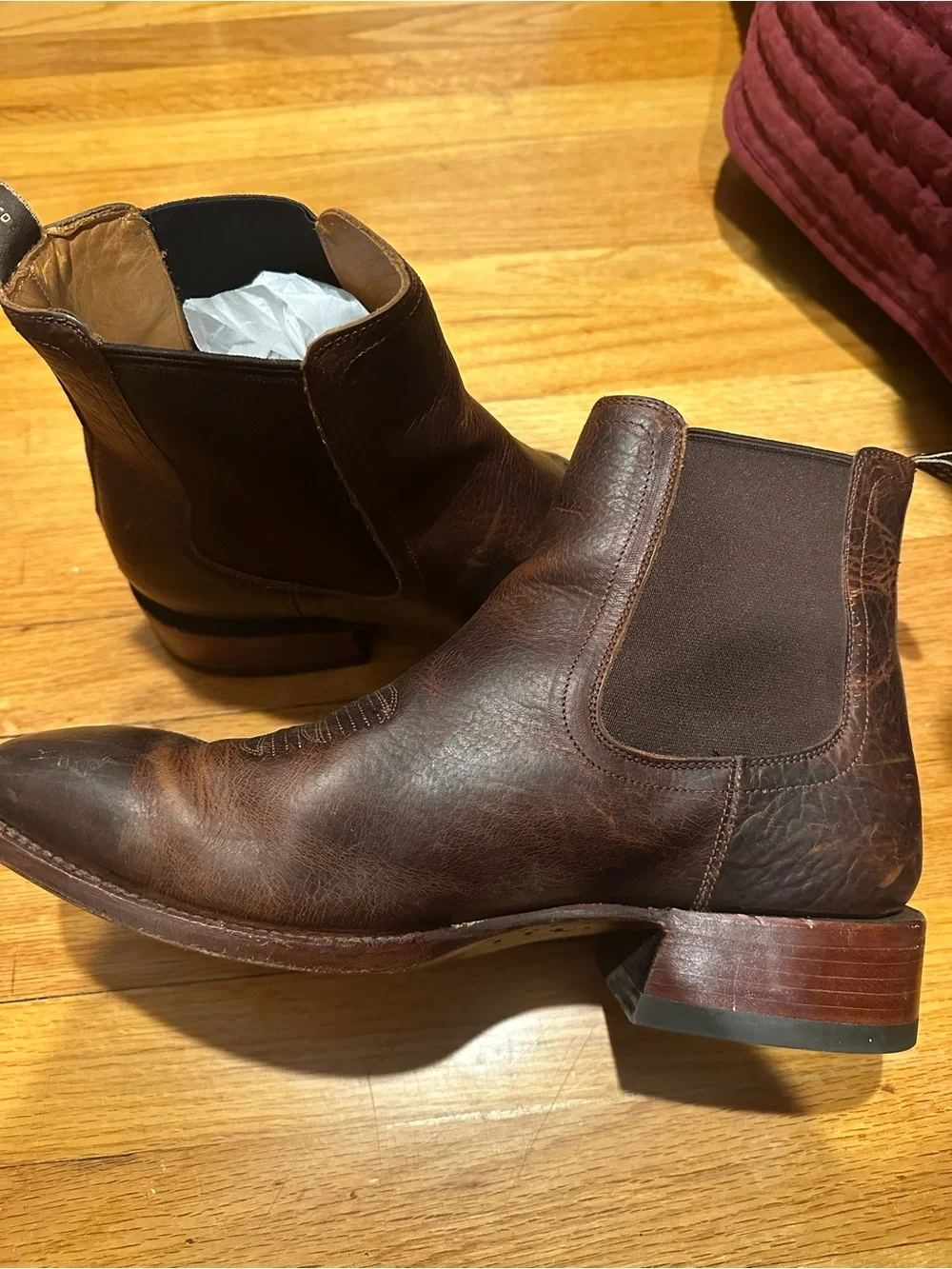 Men's Brown Leather Chelsea Boots - Classic Pull-On Style